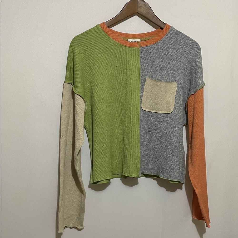 Eesome Colorblock Long Sleeve Knit Top Medium